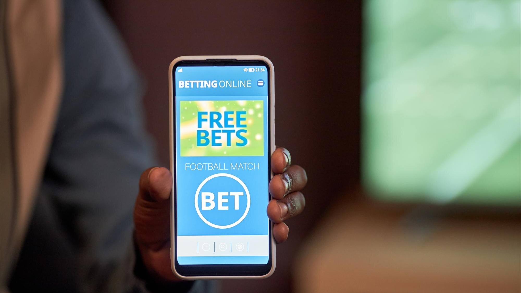 What bonuses do bookmakers offer for big matches?